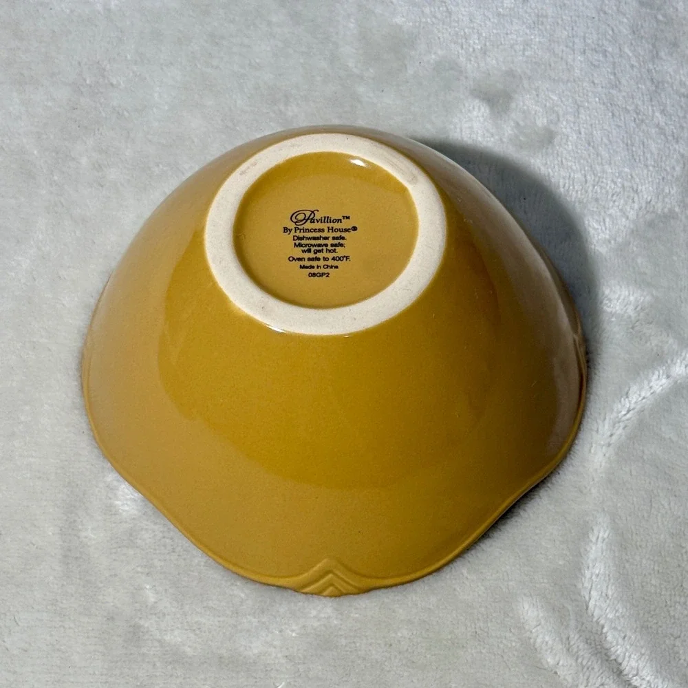Princess House Pavillion Nesting Bowl Set of 3 Green Orange Yellow Scalloped Rim